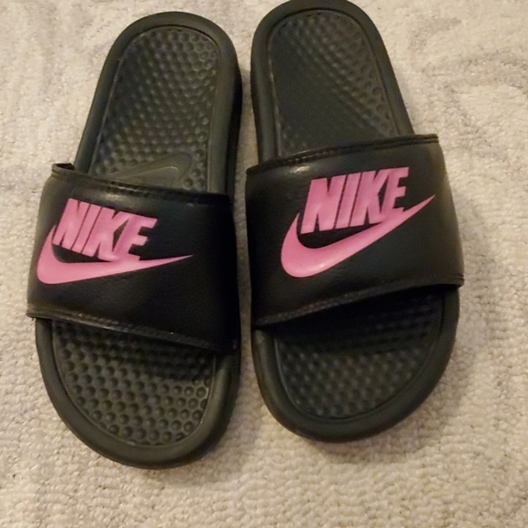 cleaning nike slides
